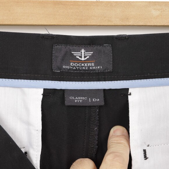 Docker Signature Khaki Classic Fit D3 Pants size 38 x 31 - Picture 6 of 7